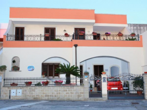 Отель B&B Minerva  Кастро